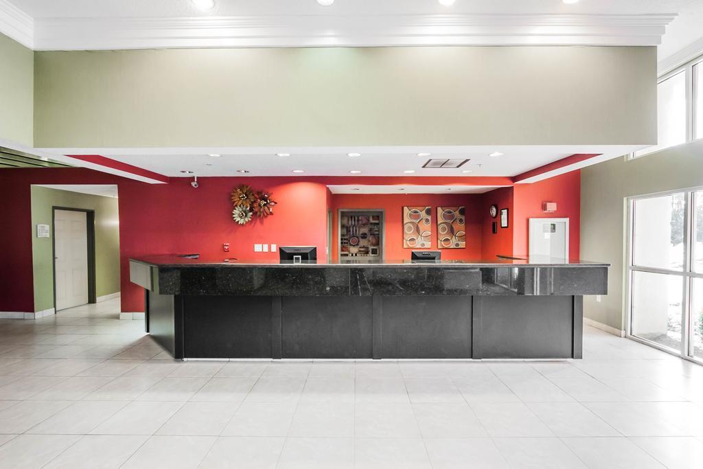 Quality Suites Memphis/ Wolfchase Galleria ภายนอก รูปภาพ