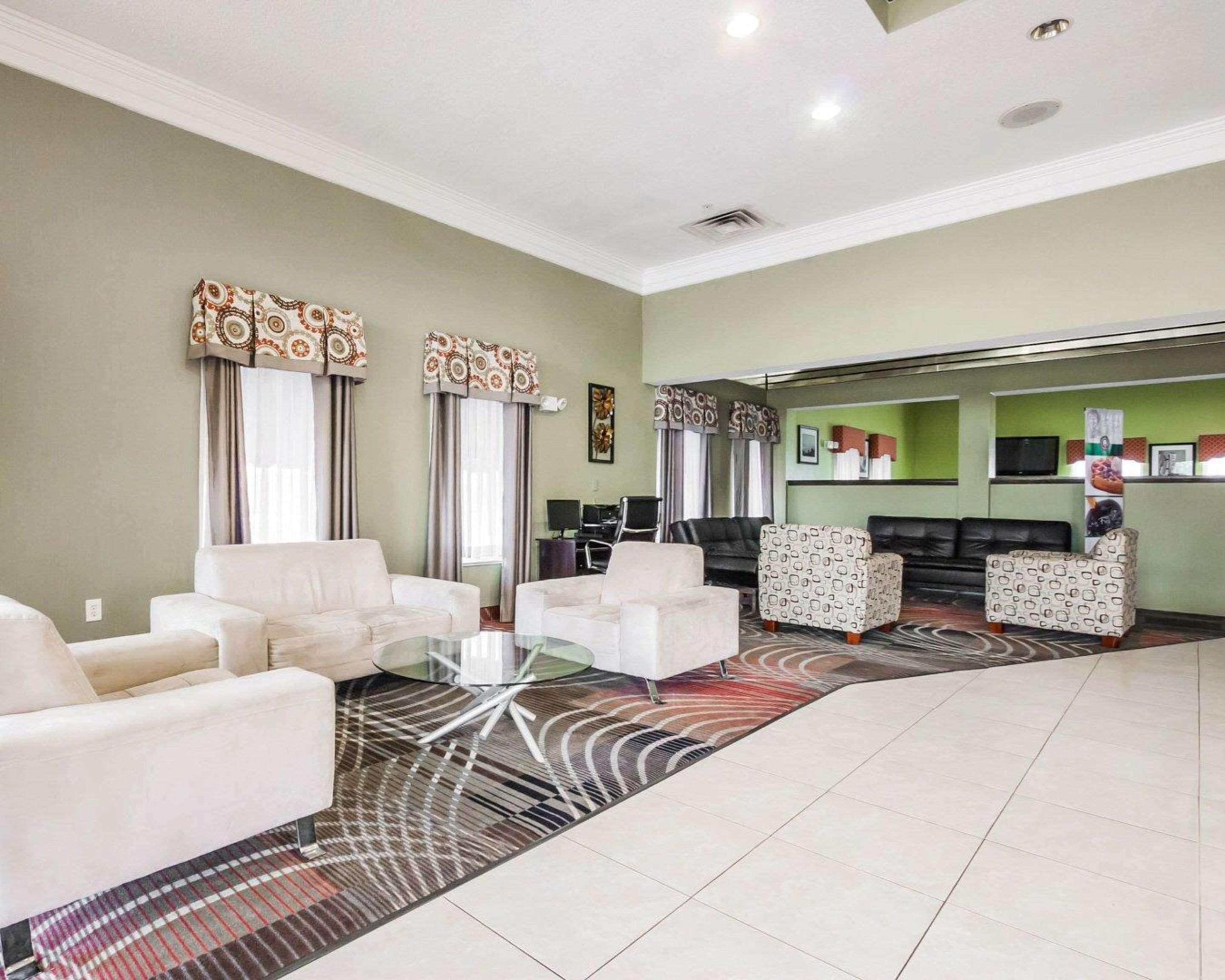 Quality Suites Memphis/ Wolfchase Galleria ภายนอก รูปภาพ